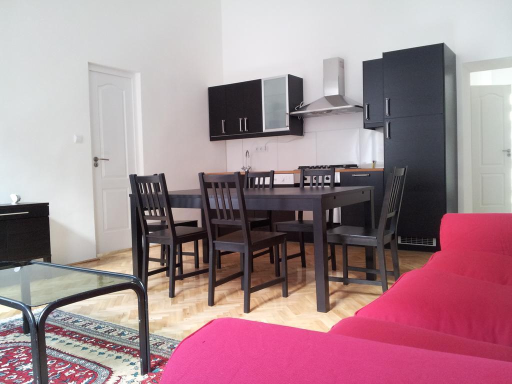 Anna 2 Bedrooms 2 Bathrooms 6 Bikes Budapest Phòng bức ảnh